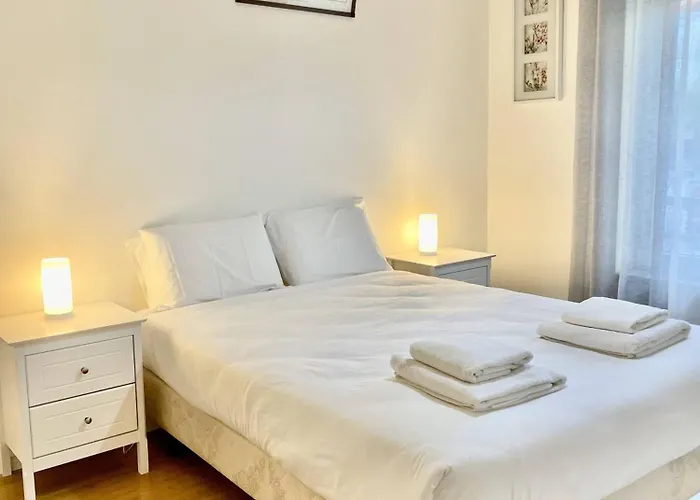 Cozy In The Southbank Of Lisbon, Feijo *